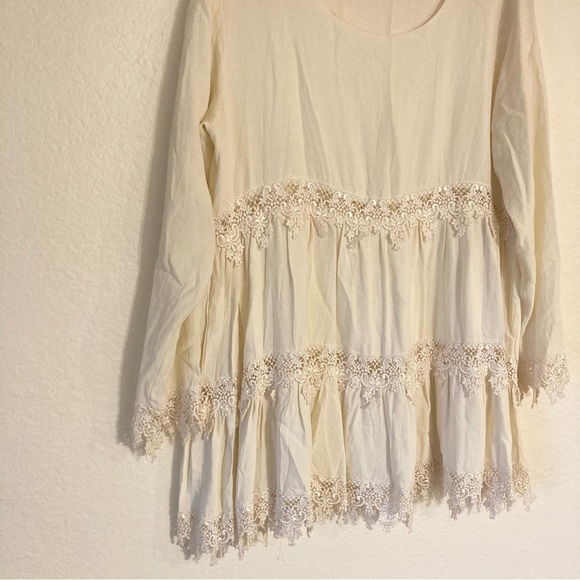 Rona vintage hippie flowy mini dress - Picture 2 of 9